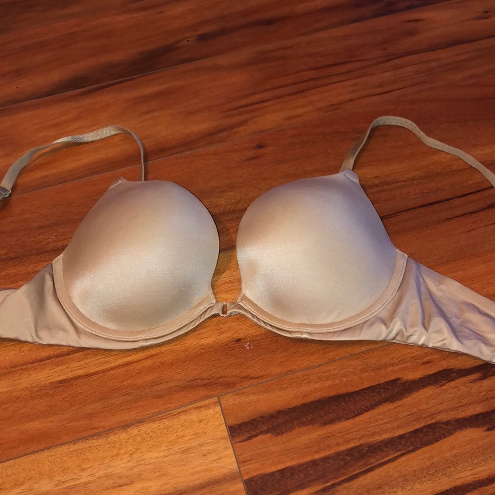 Victoria Secret Plunge Bra